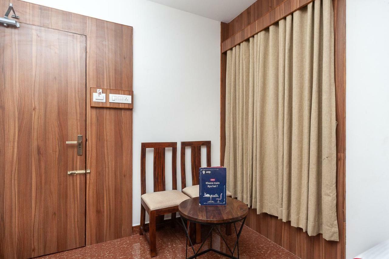 Oyo 29859 Rds Guest House Ambur Exterior foto