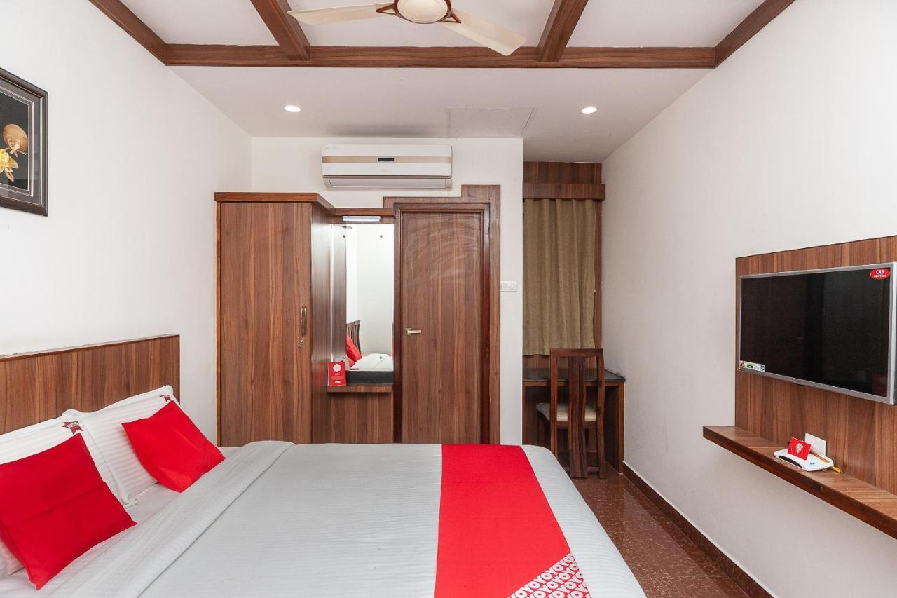 Oyo 29859 Rds Guest House Ambur Exterior foto